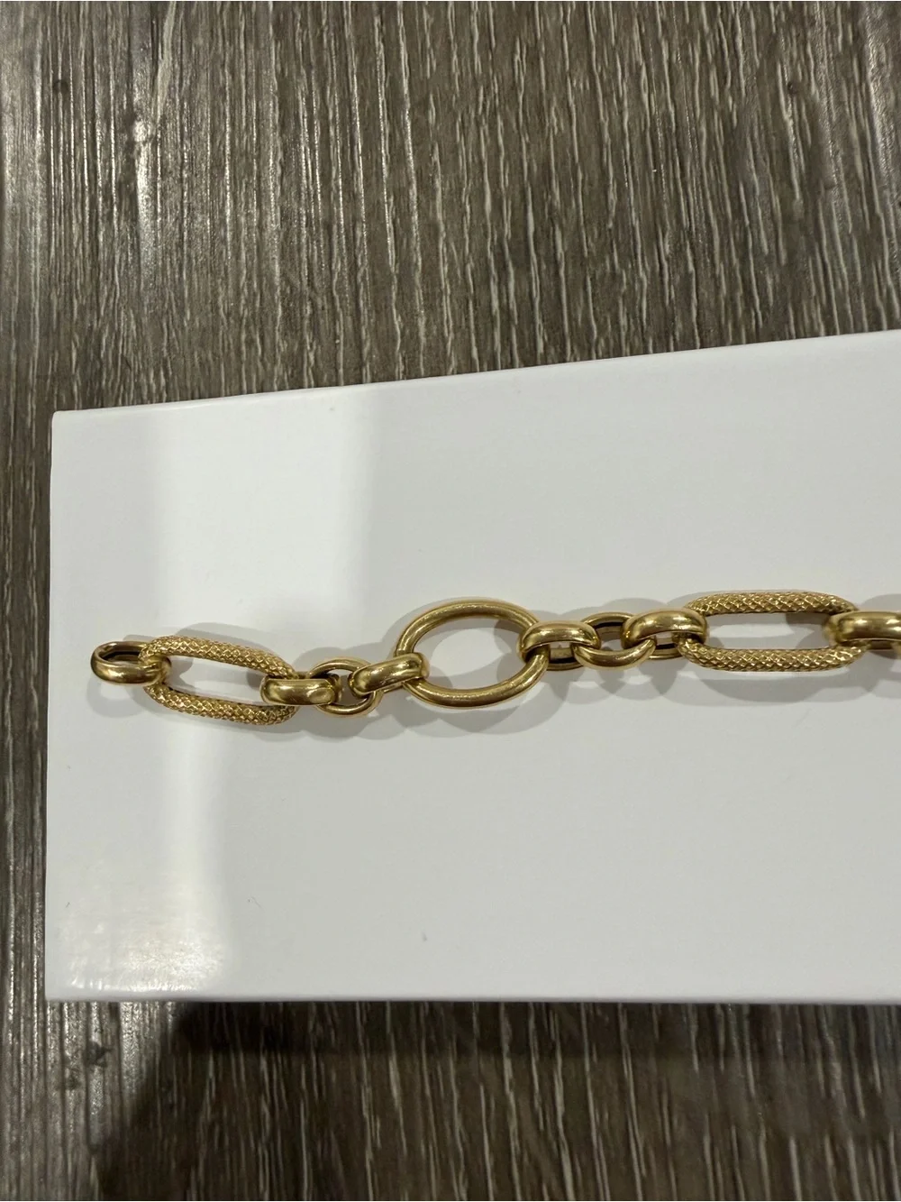Vintage Gold Link Bracelet - Shiny Gold Tone